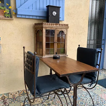 Bed & Breakfast Skylark 2*